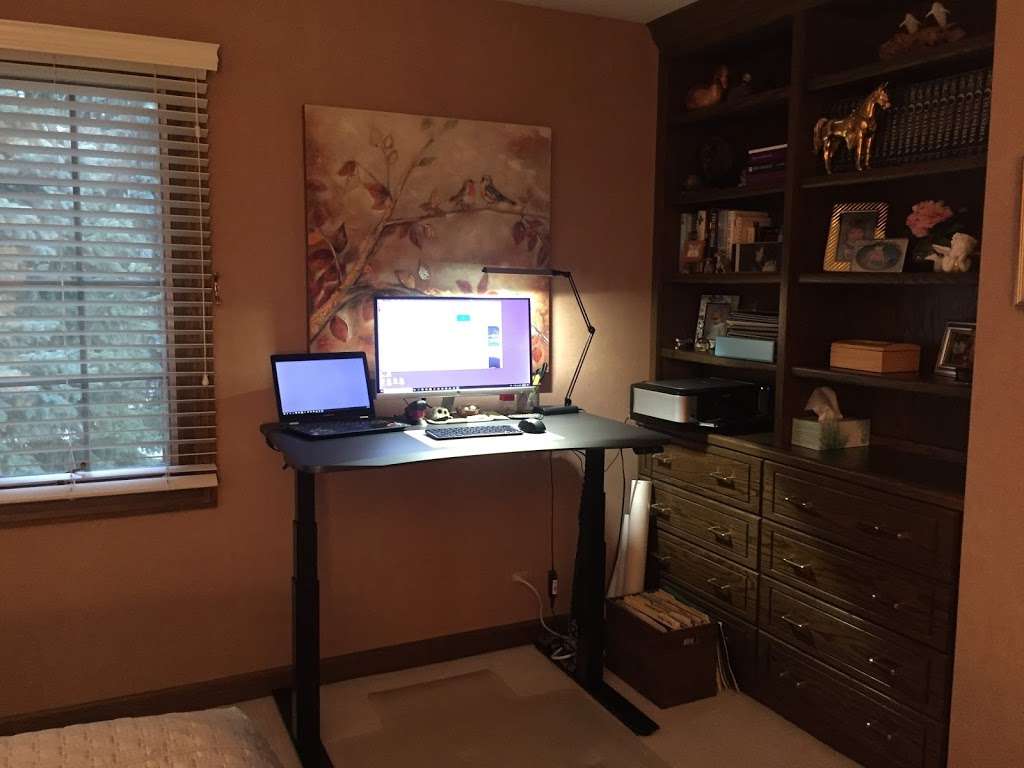 MojoDesk - Adjustable Height Standing Desk - Denver Showroom (Ca | 8207 Southpark Cir, Littleton, CO 80120 | Phone: (800) 297-6656