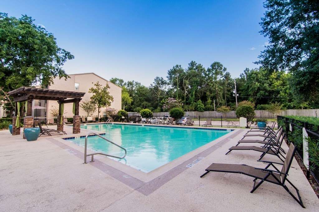 Deerbrook Forest Apartments | 17750 Highway 59 North, Humble, TX 77396, USA | Phone: (281) 417-8540