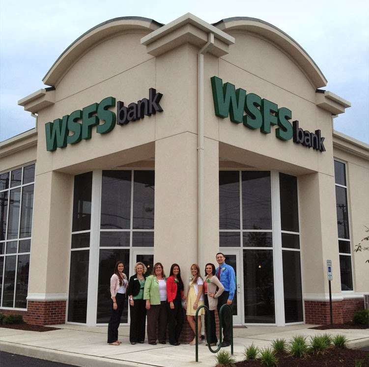 WSFS Bank | 400 E Main St, Middletown, DE 19709, USA | Phone: (302) 449-5170