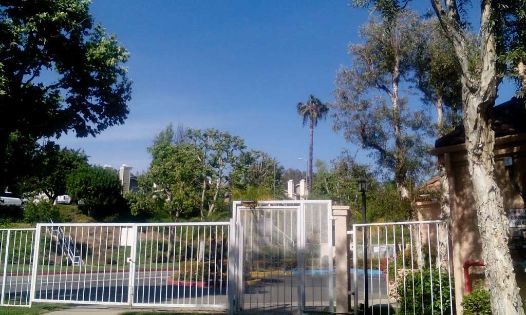 Whispering Fountains Diamond Bar (Senior community) | 23750 Highland Valley Rd, Diamond Bar, CA 91765, USA | Phone: (909) 860-6696