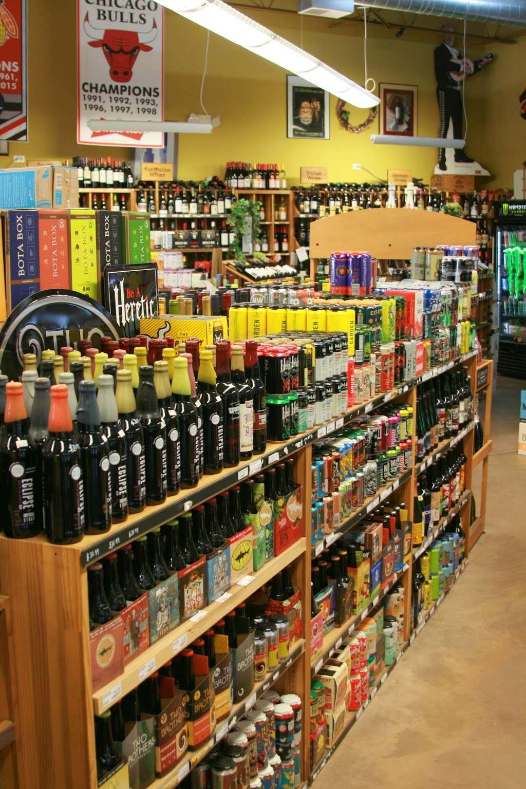 Tuscan Sun Wine & Spirits | 107 W Oak Knoll Dr, Hampshire, IL 60140, USA | Phone: (847) 683-7691