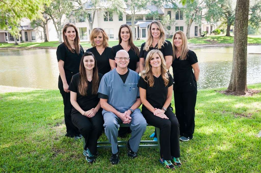 Fort Bend Periodontics and Implantology | 4645 Sweetwater Blvd ste 800, Sugar Land, TX 77479, USA | Phone: (281) 980-2344