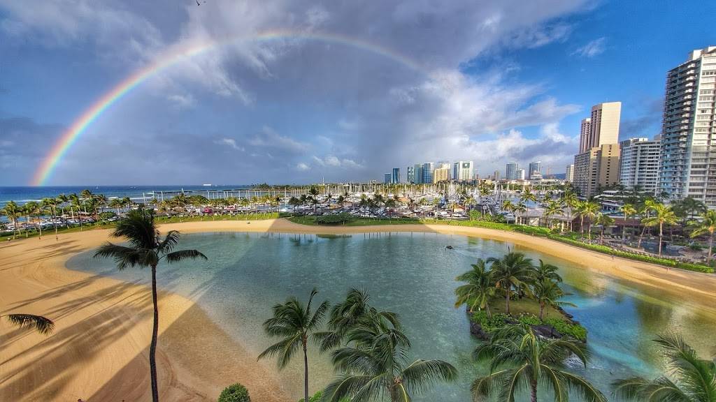 Rainbow Tower | 2005 Kalia Rd, Honolulu, HI 96815, USA | Phone: (800) 445-8667