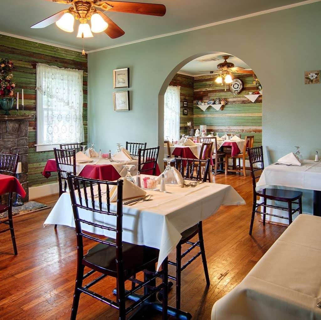 Pine Street Cafe at Silver Sycamore | 5111 Pine Ave, Pasadena, TX 77503 | Phone: (281) 487-4033