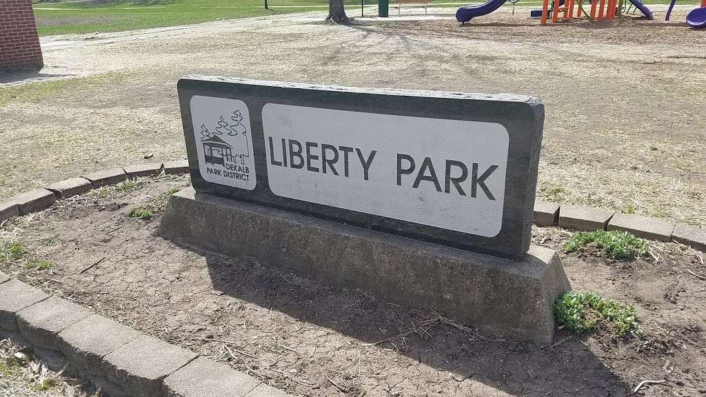 Liberty Park | DeKalb, IL 60115, USA