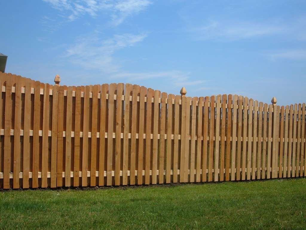 AmeriDream Fence and Deck | 1419 E Cass St, Joliet, IL 60432 | Phone: (800) 670-8047