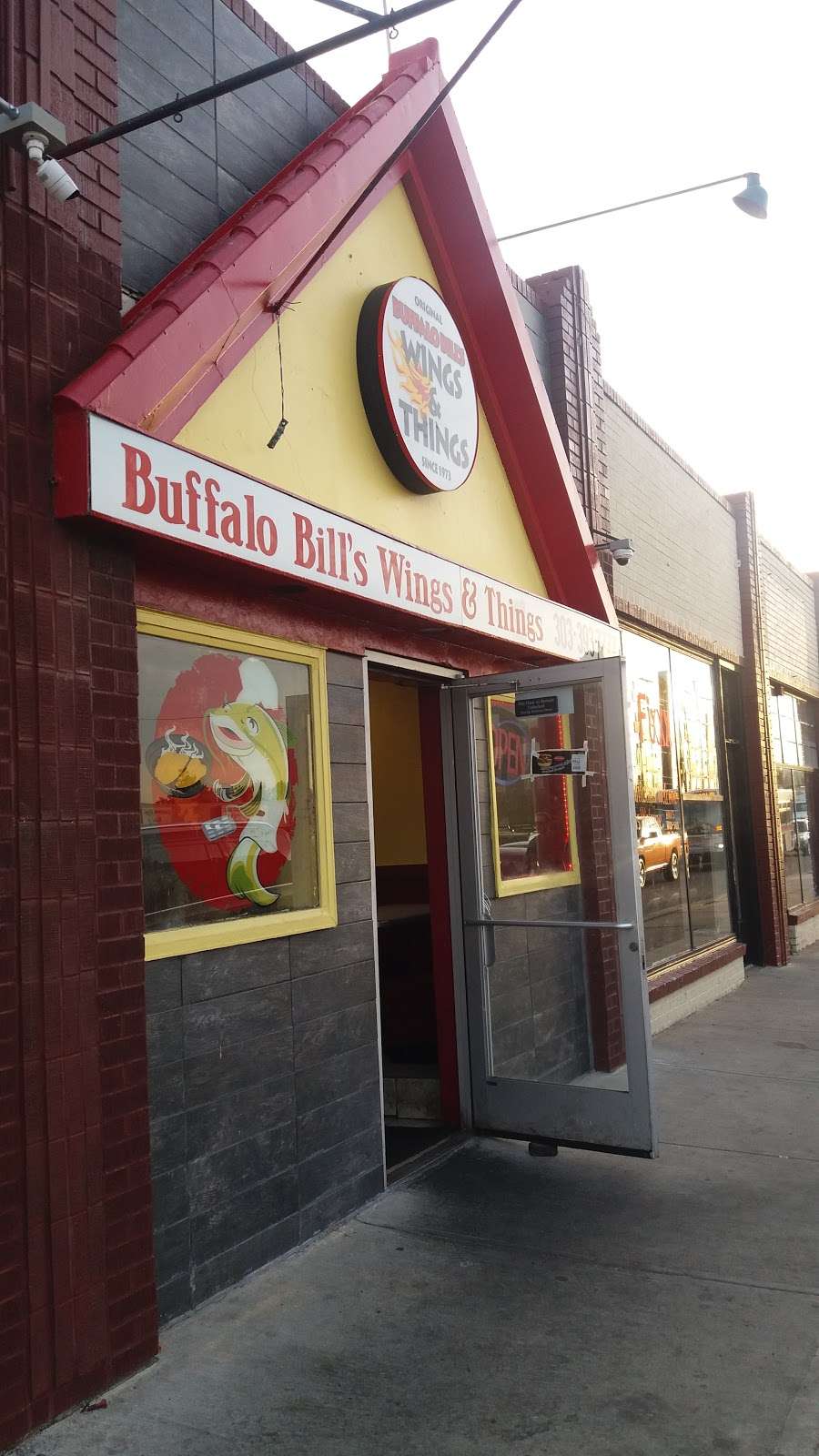 Buffalo Bills Wings & Things | 7236 E Colfax Ave, Denver, CO 80220 | Phone: (303) 393-7777