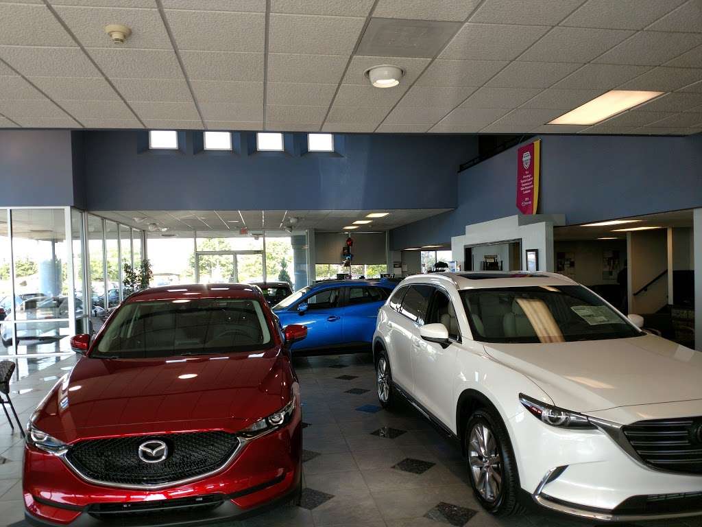 Tumminia Mazda | 1551 S Hamilton Cir, Olathe, KS 66061, USA | Phone: (913) 780-3500