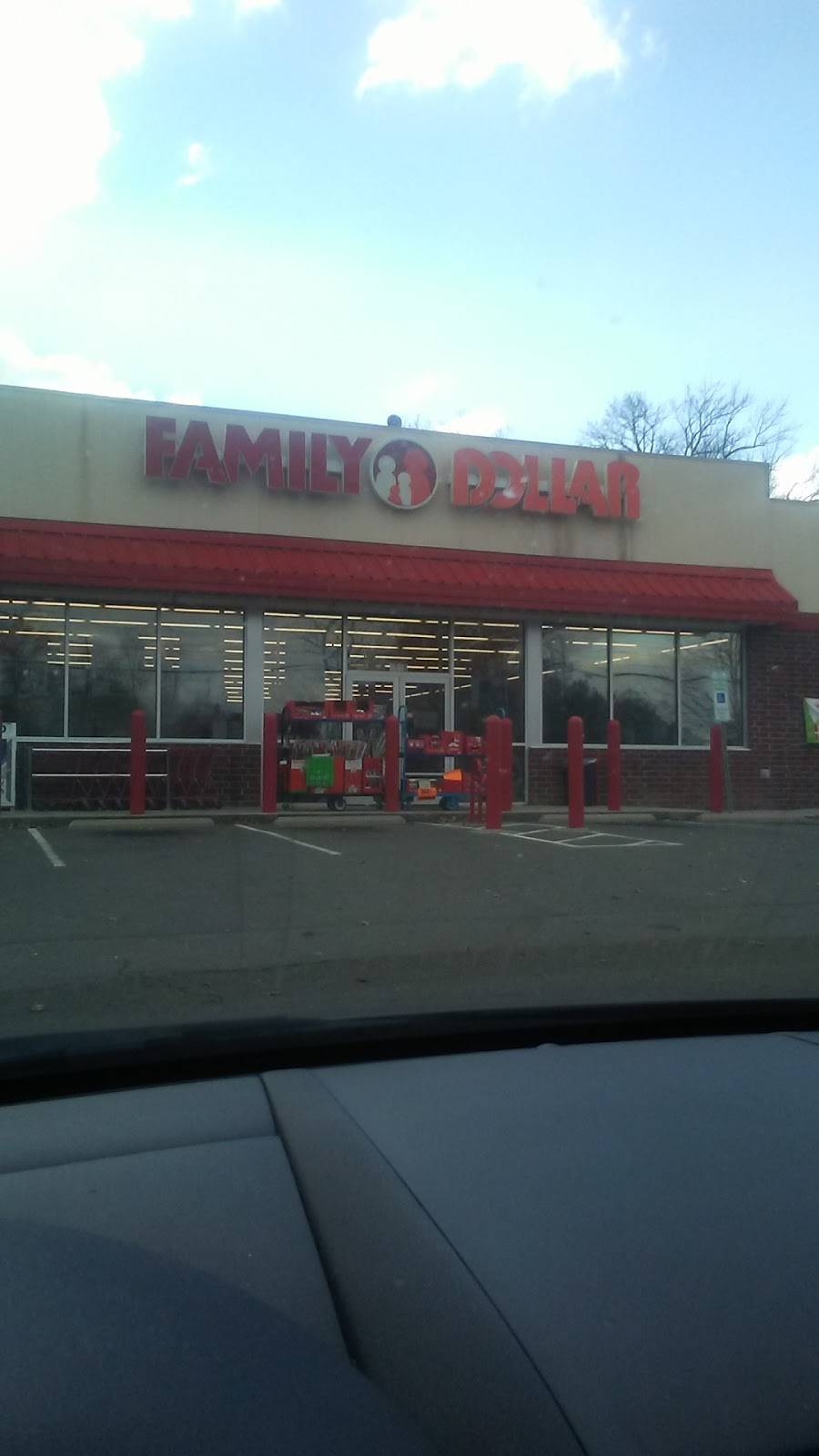 Family Dollar | 1518 S Miami Blvd, Durham, NC 27703, USA | Phone: (984) 243-5538