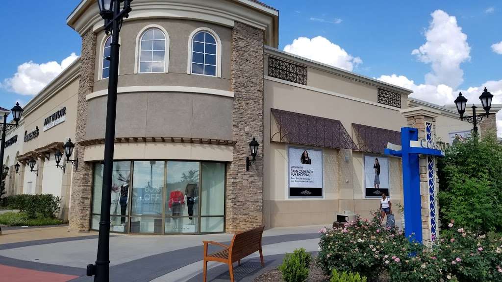 Ann Taylor Factory Store | 5404 New Fashion Way, Charlotte, NC 28278, USA | Phone: (704) 588-7968