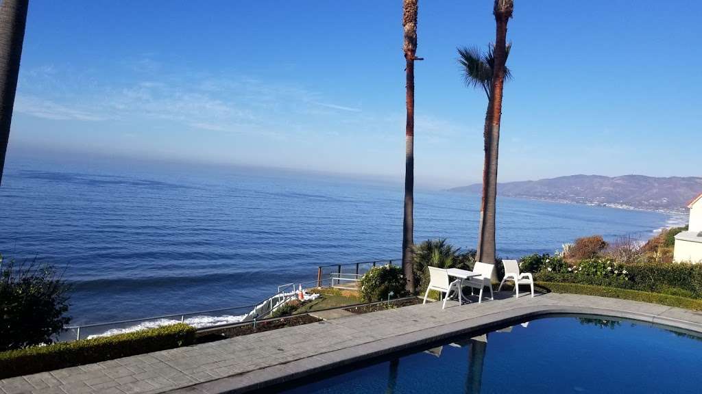 Malibu Spectacular Ocean View Mansion | 7049 Birdview Ave, Malibu, CA 90265, USA | Phone: (310) 428-8448