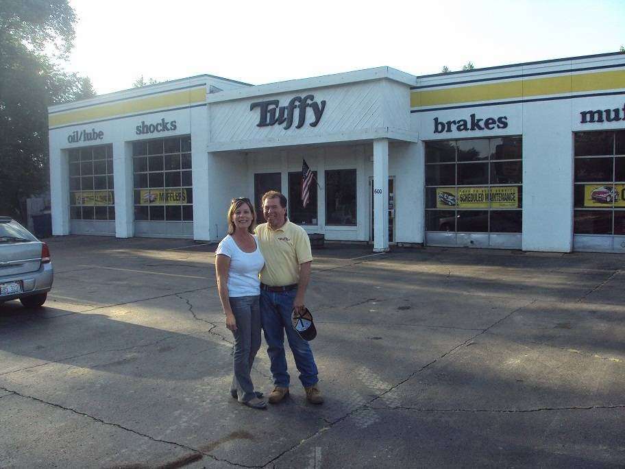 Tuffy Auto Service Center | 600 E 9th St, Lockport, IL 60441, USA | Phone: (815) 838-3700