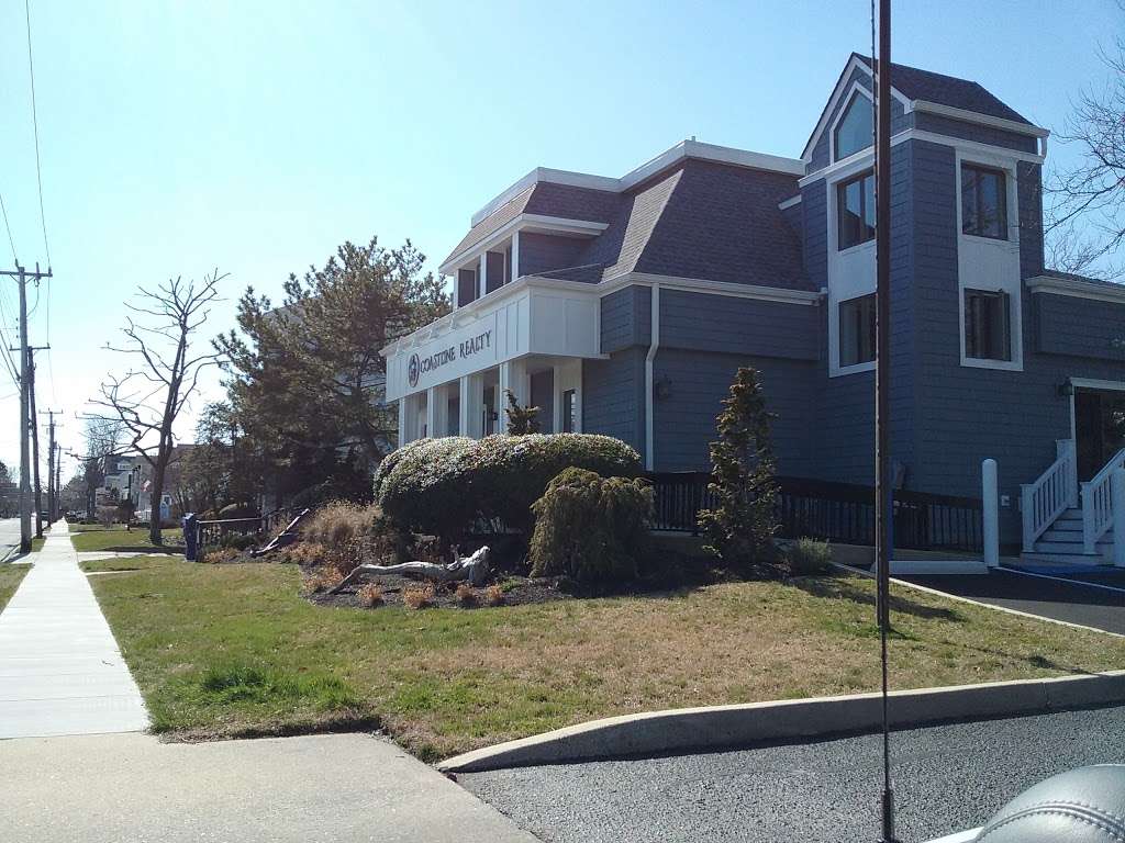 Coastline Realty | 941 Columbia Ave, Cape May, NJ 08204 | Phone: (609) 884-5005