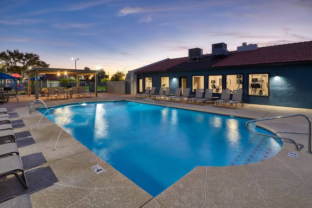 Chandler Meadows Apartments | 3175 N Price Rd, Chandler, AZ 85224, USA | Phone: (480) 820-9620
