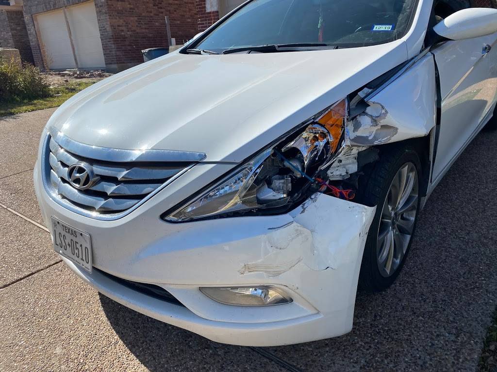 Caliber Collision in 4720 S Collins St, Arlington, TX 76018, USA