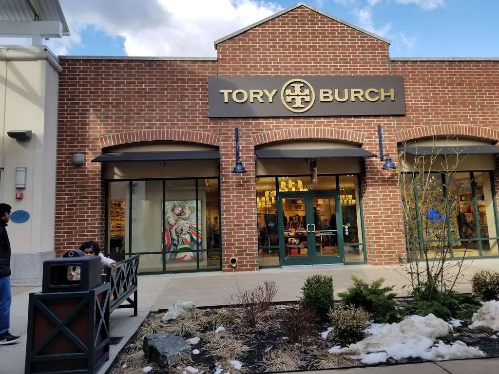 Tory Burch Outlet in Sanatoga, PA 19464, USA