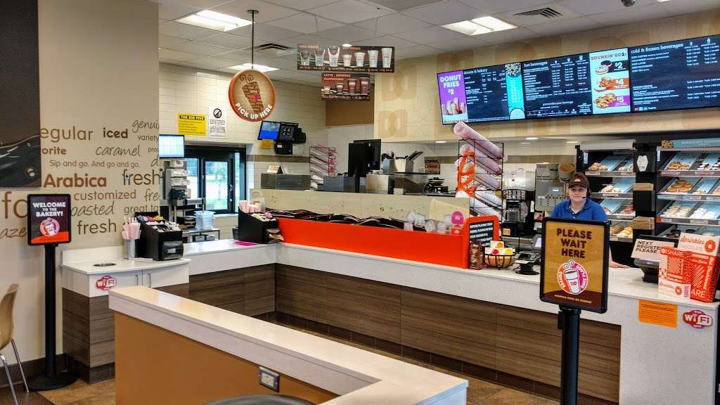 Dunkin | 43450 US-27, Davenport, FL 33837, USA | Phone: (863) 547-6210