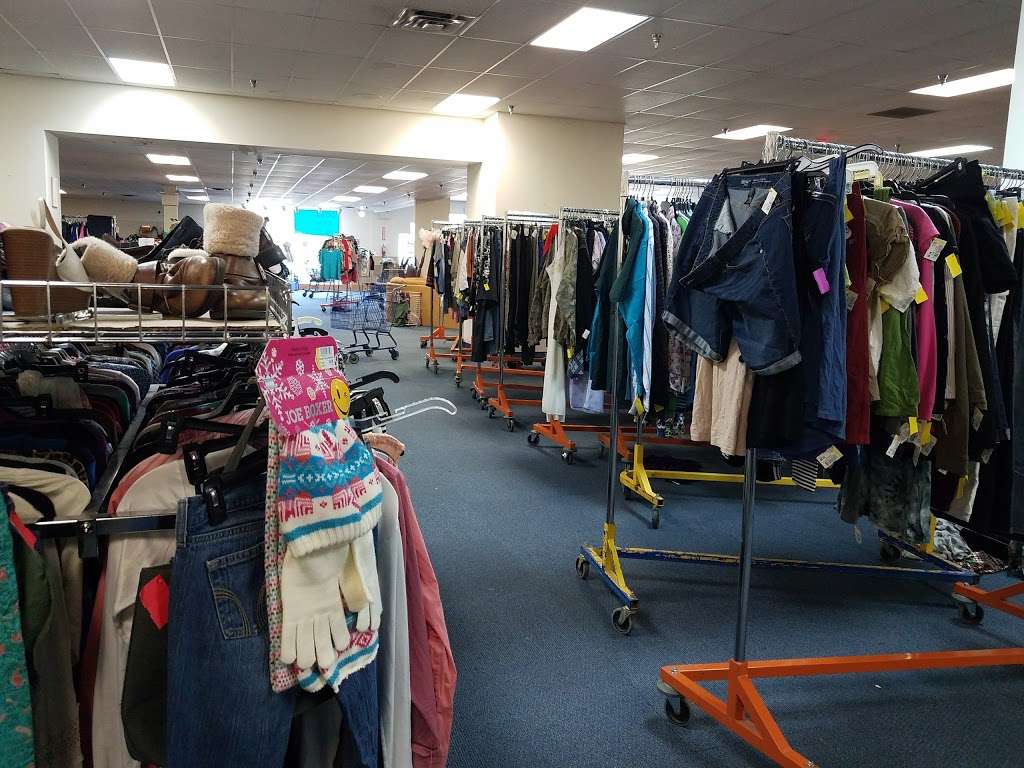 Goodwill | 1626 NJ-38, Lumberton, NJ 08048, USA | Phone: (609) 518-3490