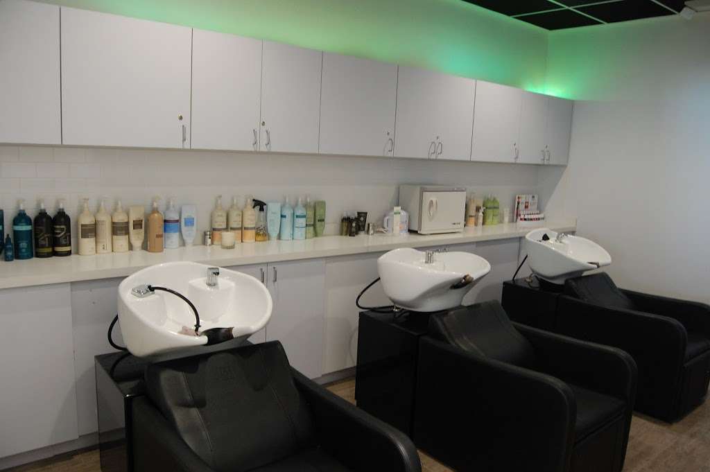 g Aveda Salon Mountains Edge | 7955 Blue Diamond Rd, Las Vegas, NV 89178 | Phone: (702) 381-0911