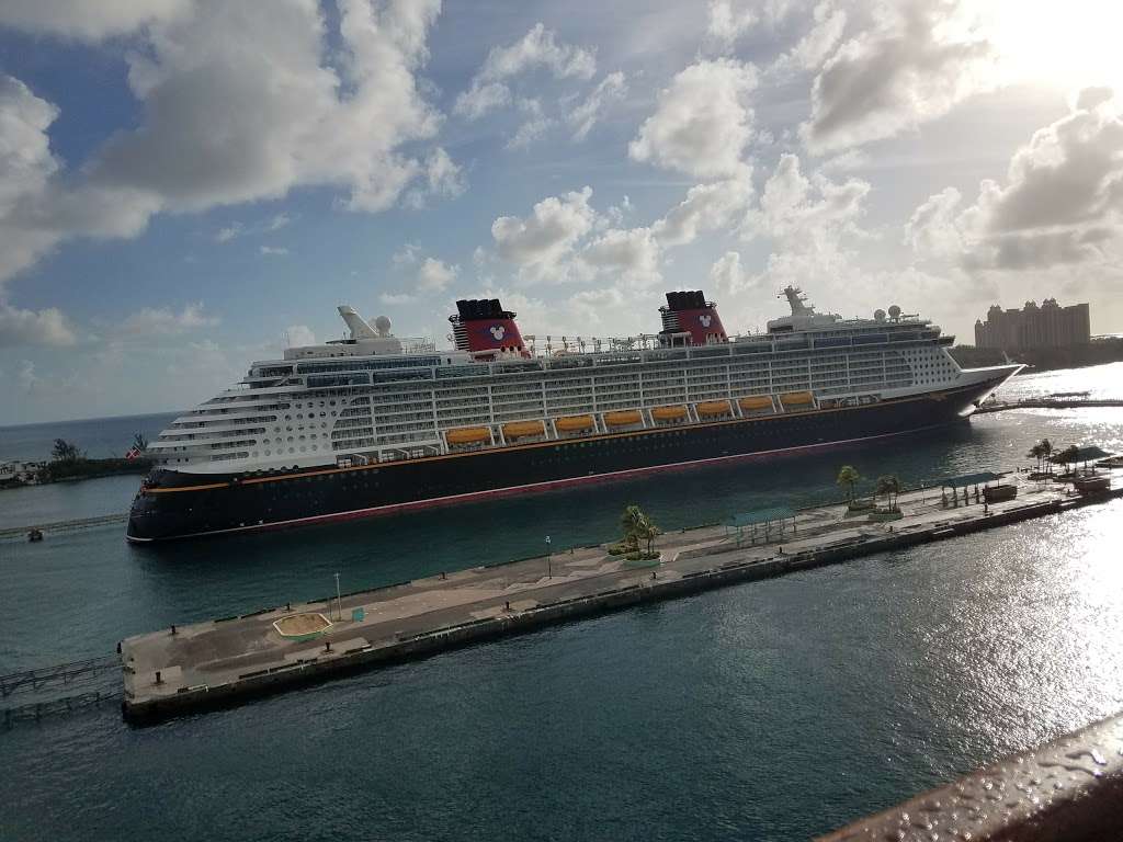 Carnival Cruise Dock | 1850 Eller Dr, Fort Lauderdale, FL 33316, USA | Phone: (800) 764-7419