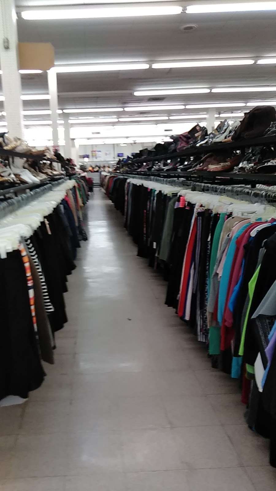 Family Thrift Center | 4330 Fulton St, Houston, TX 77009, USA | Phone: (713) 699-4733