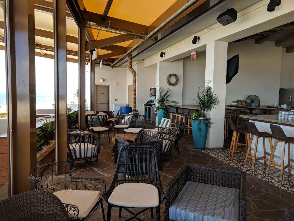 Beach House | 270 N Pompano Beach Blvd, Pompano Beach, FL 33062, USA | Phone: (954) 607-6530