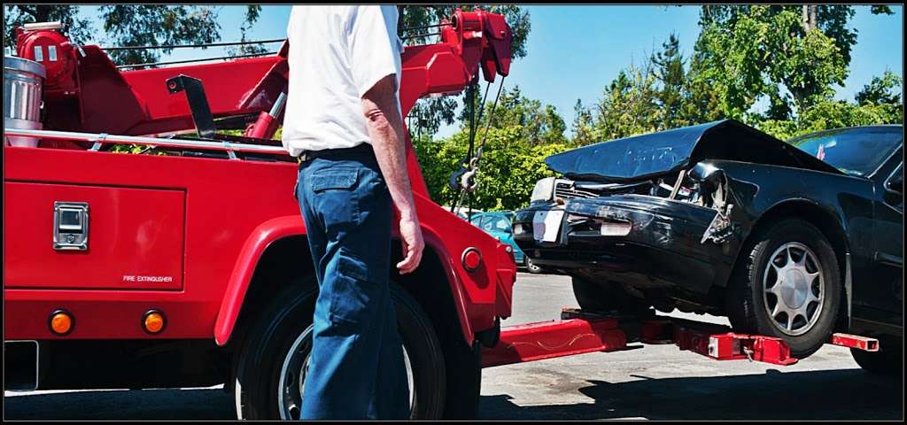 Towing Los Angeles & Roadside Assistance | 8018 W 3rd St Ste 5G, Los Angeles, CA 90048, USA | Phone: (213) 349-9042