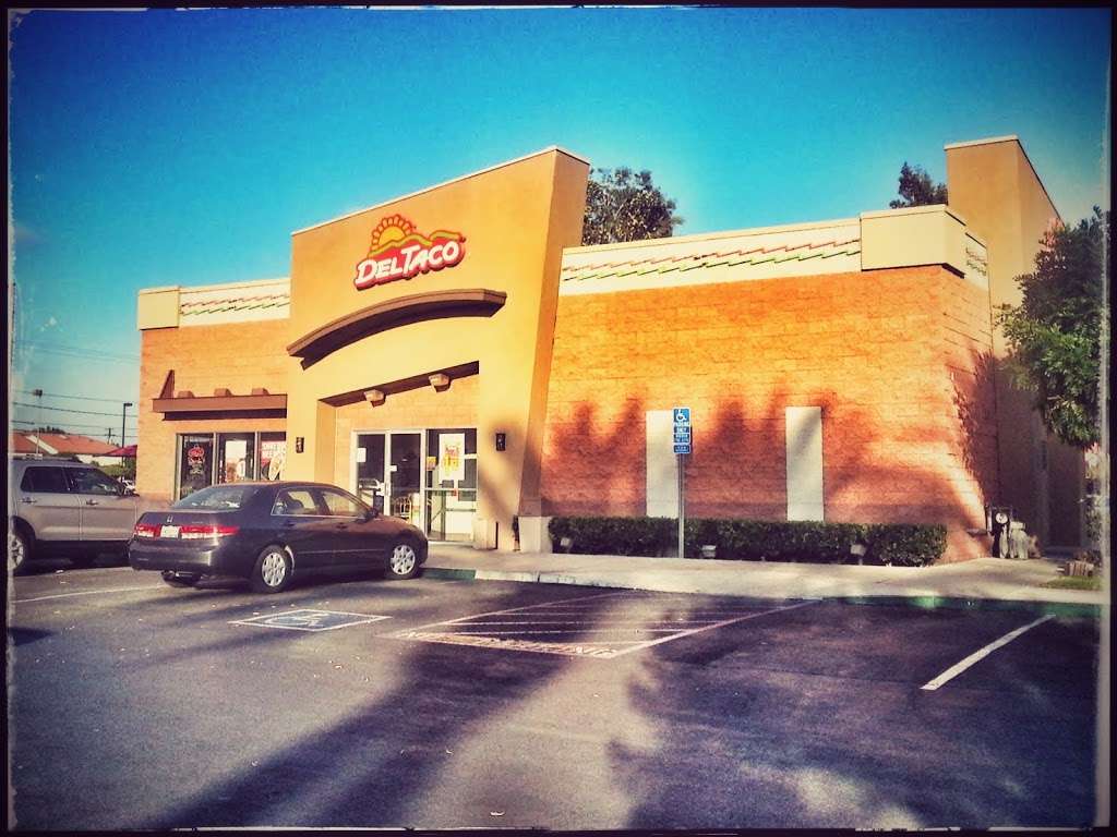 Del Taco | 7211 Carson Blvd, Long Beach, CA 90808, USA | Phone: (562) 377-6332