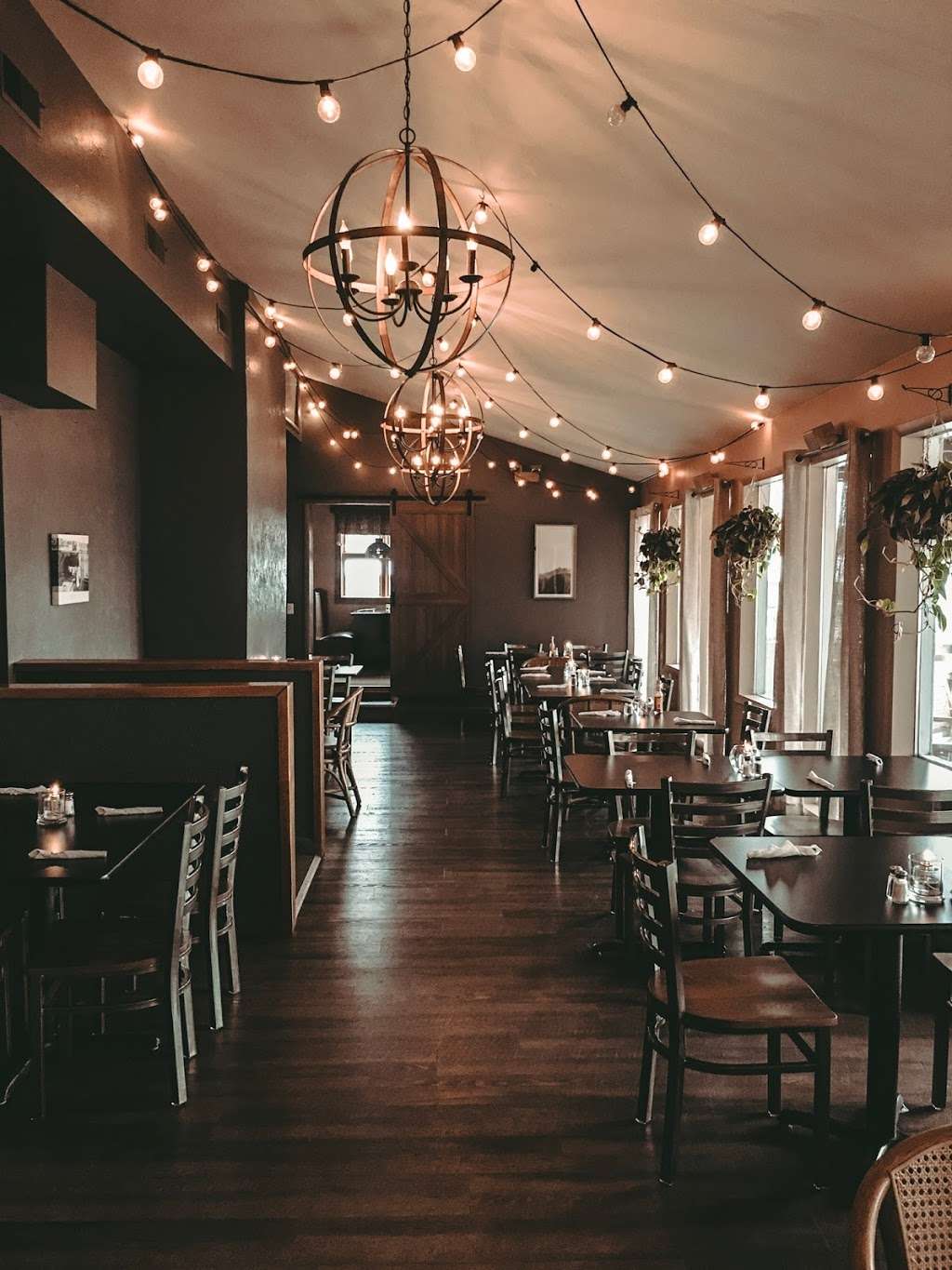 The Side Room At Terrapin | 3803 Columbia Blvd, Bloomsburg, PA 17815, USA | Phone: (570) 387-7703