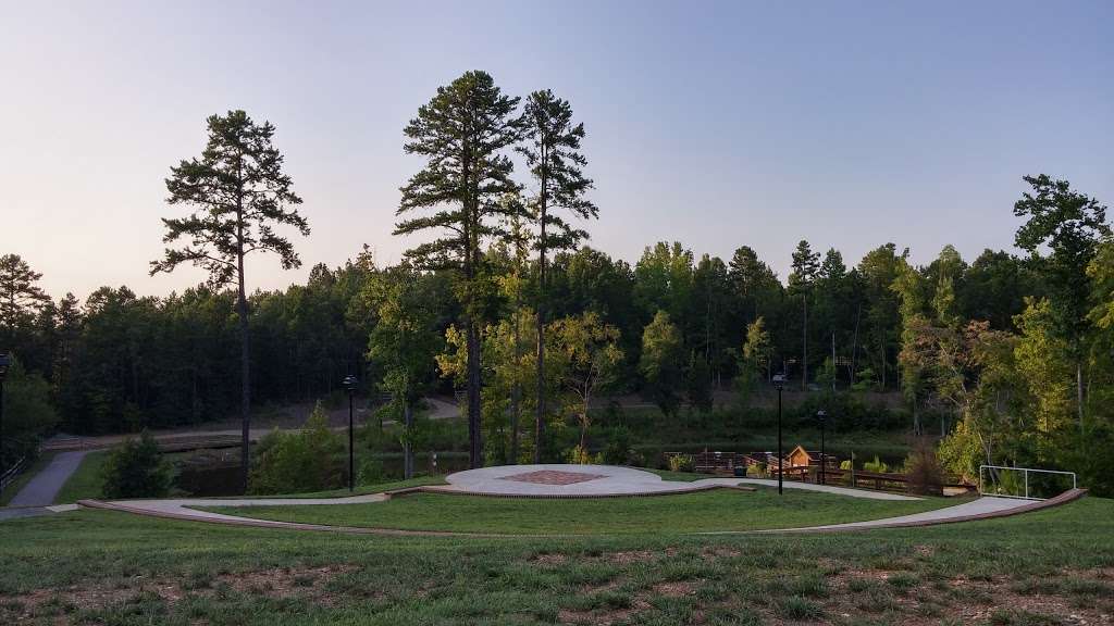 Dogwood Park at Wesley Chapel | 121 Lester Davis Rd, Waxhaw, NC 28173, USA | Phone: (704) 839-0182