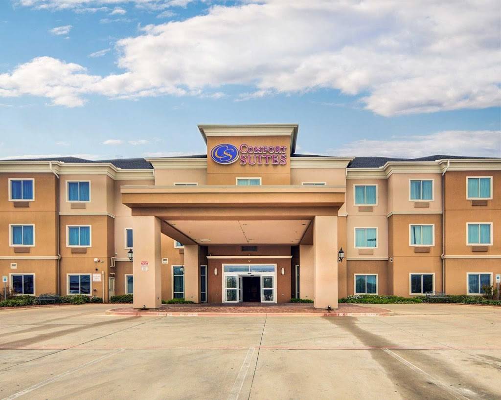 Comfort Suites Fort Worth South | 6450 South Fwy, Fort Worth, TX 76134, USA | Phone: (817) 568-8000