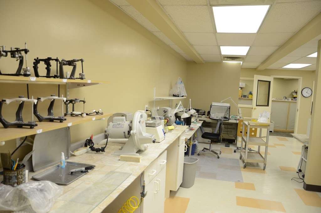 Cosmetic Dental Lab | 408D Paulding Ave, Norwood, NJ 07648, USA | Phone: (201) 767-3174