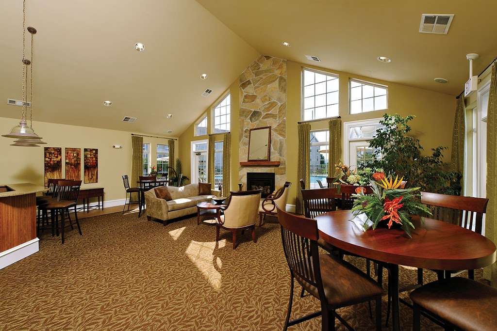 The Apartments at Wellington Trace | 4901 Meridian Way, Frederick, MD 21703, USA | Phone: (301) 644-8000