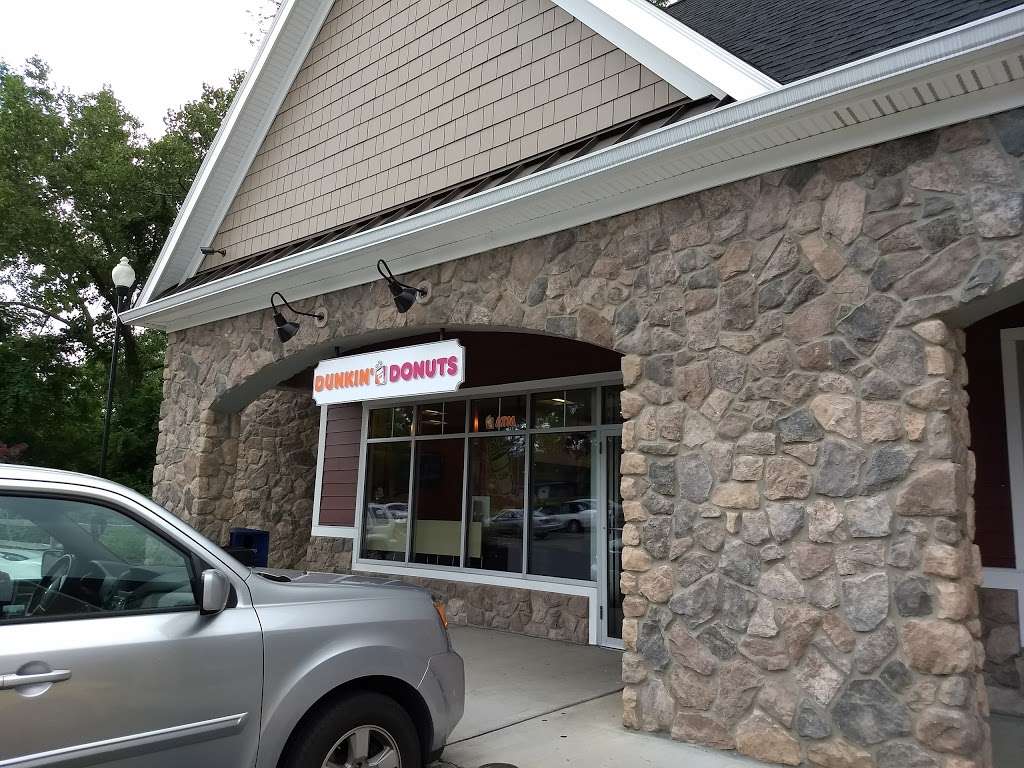 Dunkin Donuts | 1201 Sycamore Ave #101, Tinton Falls, NJ 07724 | Phone: (732) 389-7515