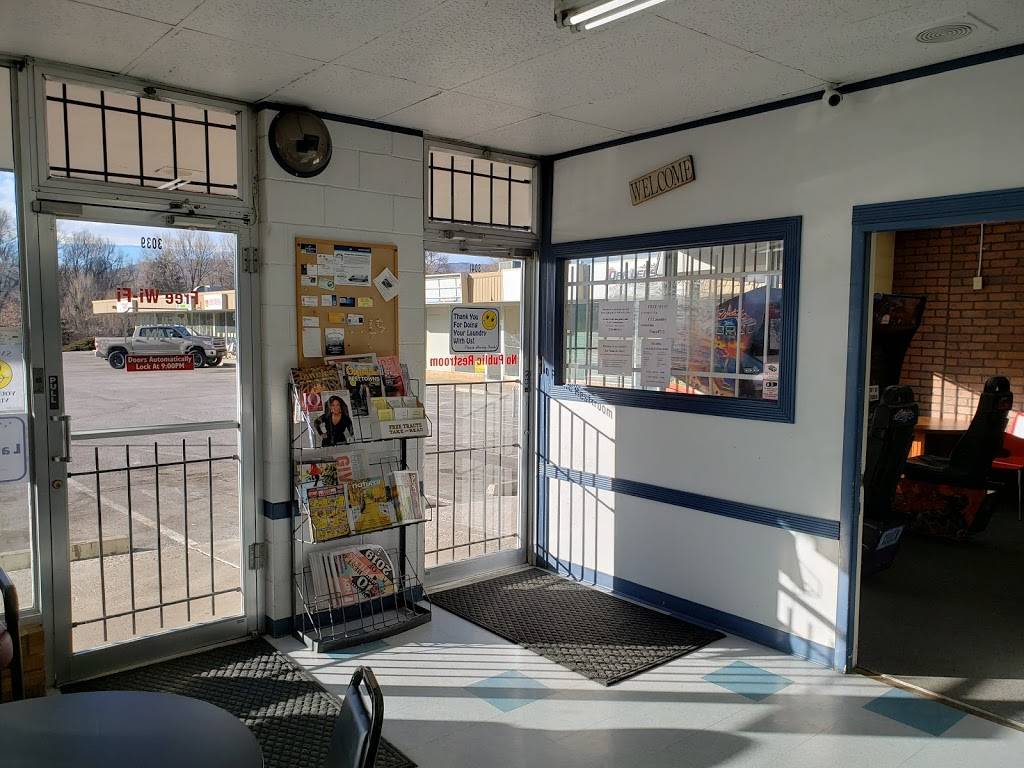 L&S Laundromat | 3039 N Hancock Ave, Colorado Springs, CO 80907, USA | Phone: (719) 568-3612