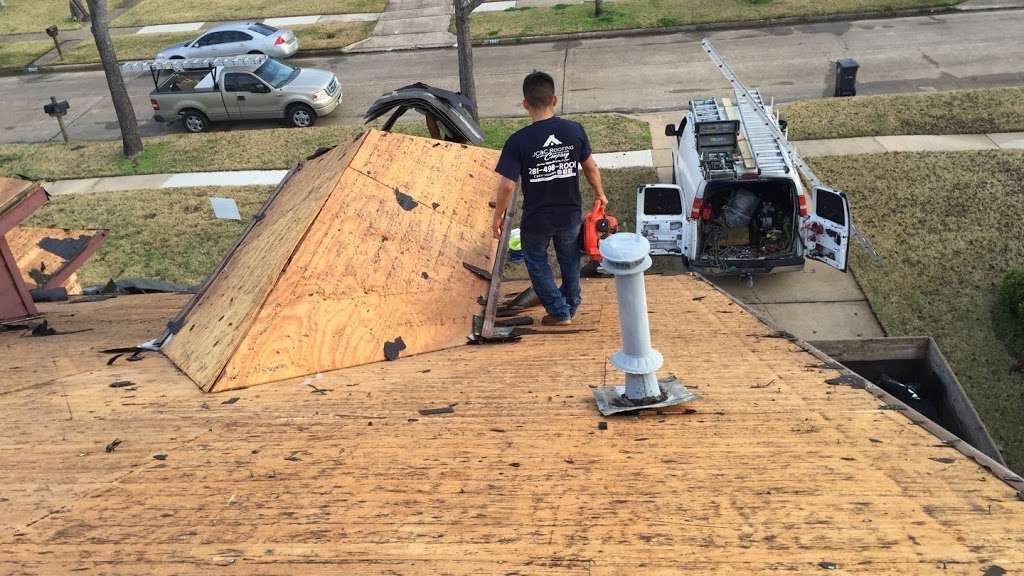 JC&C Roofing Company | 1220 Blalock Rd Ste 145, Houston, TX 77055, United States | Phone: (281) 498-7663