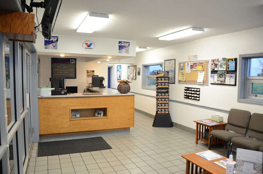 Valvoline Express Care | 1749 W Main St, Greenfield, IN 46140 | Phone: (317) 477-5823