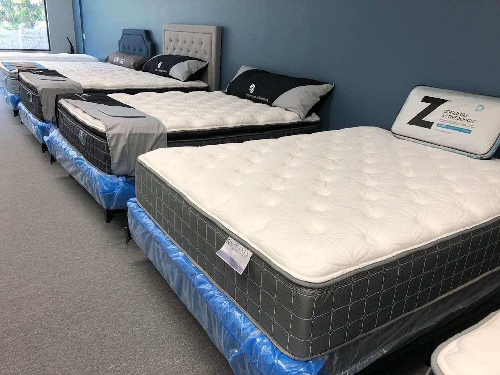 Mattress Direct Oviedo | 950 N Central Ave Suite #1, Oviedo, FL 32765 | Phone: (407) 349-7053