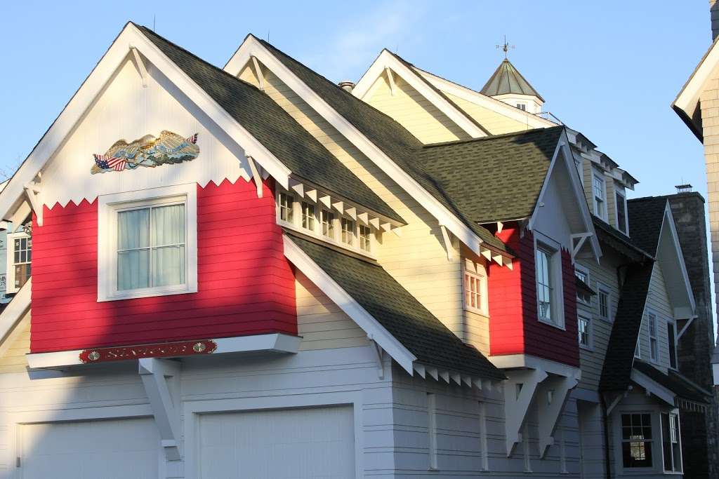 Gold Coast Roofing LLC | 34 Hollow Tree Rd, Norwalk, CT 06854, USA | Phone: (203) 984-0634