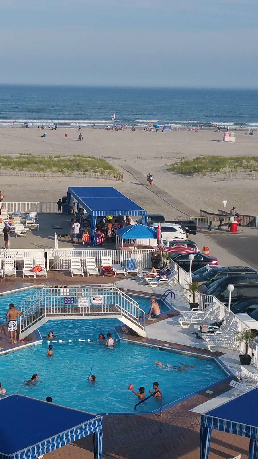 El Coronado Resort | 8501 Atlantic Ave, Wildwood Crest, NJ 08260, USA | Phone: (609) 729-1000