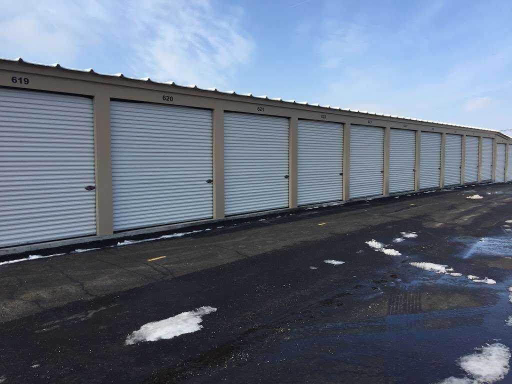 South Milwaukee Self Storage LLC | 1005 Columbia Ave, South Milwaukee, WI 53172, USA | Phone: (262) 236-0612