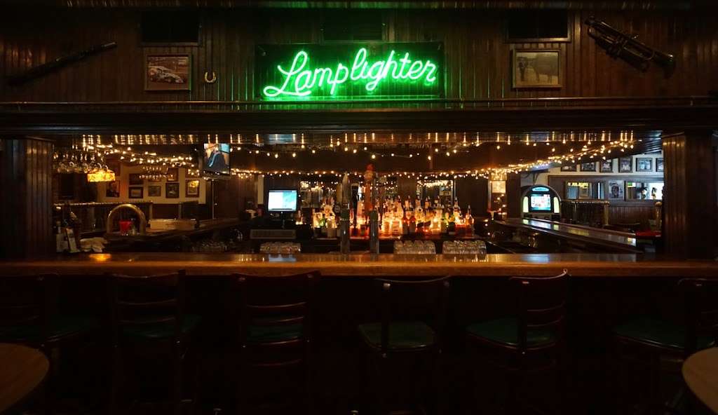 Lamplighter Restaurant & Pub | 190 W Main St, Chester, NJ 07930, USA | Phone: (908) 879-4080