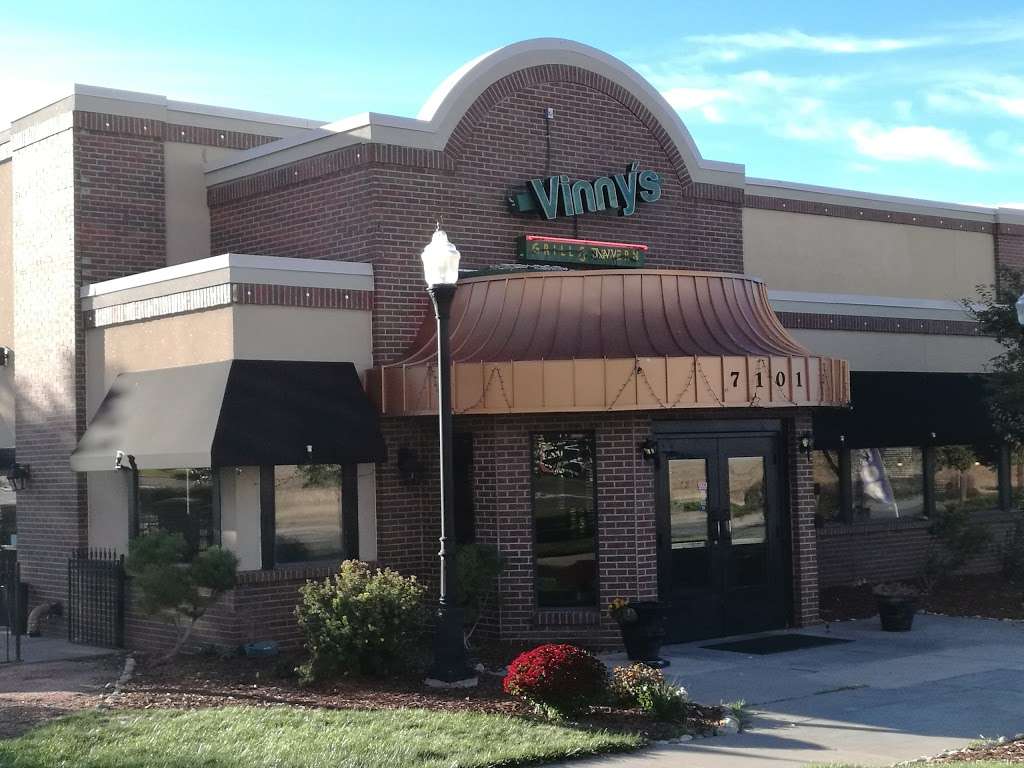 Vinnys Bar & Grill | 7101 Tower Rd, Denver, CO 80249 | Phone: (303) 373-4177