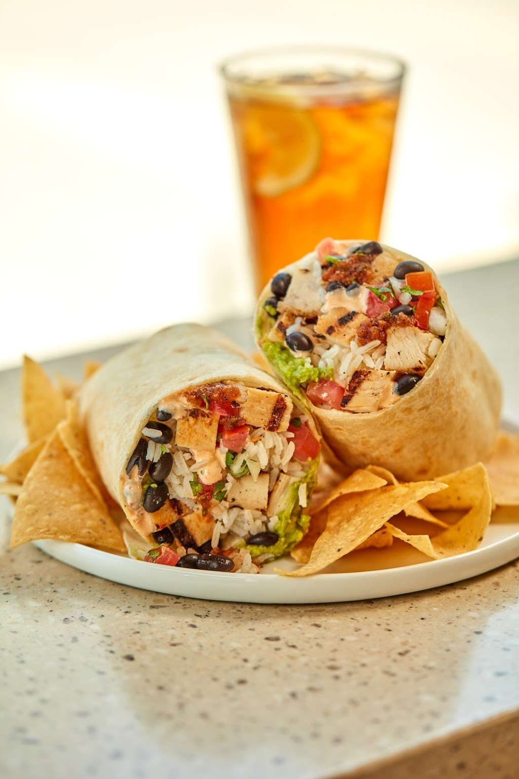 Rubios Coastal Grill | 664 Huntington Dr, Monrovia, CA 91016, USA | Phone: (626) 305-0797