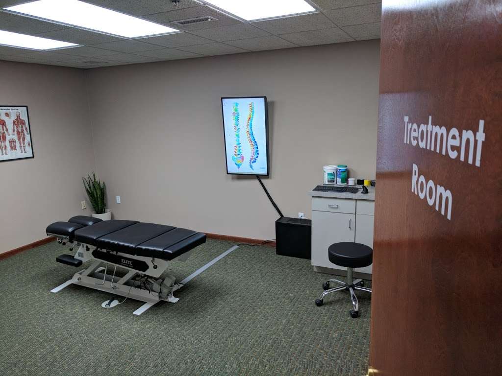 McQueen Chiropractic and Integrative Care | N27 W23953 Paul Rd Suite #100, Pewaukee, WI 53072, USA