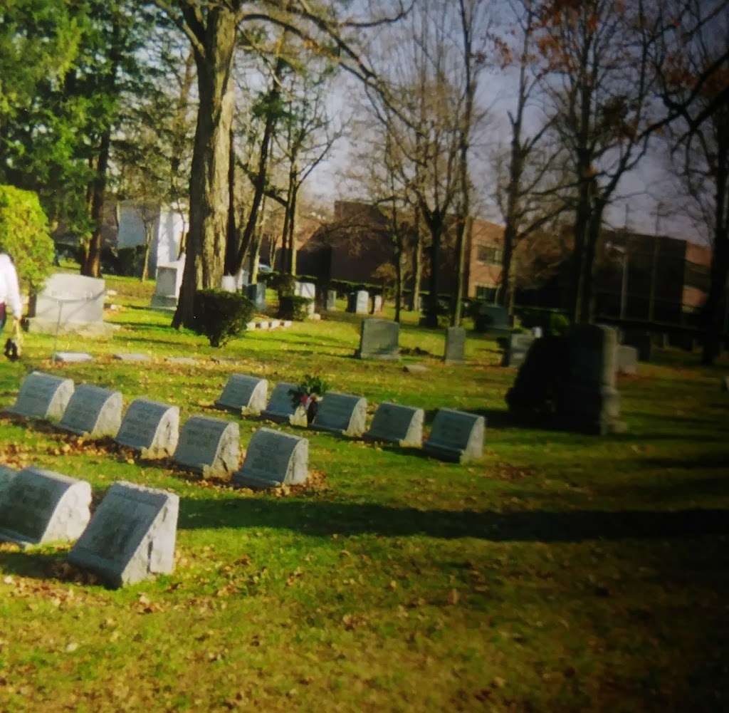 Hackensack Cemetery Co | 289 Hackensack Ave, Hackensack, NJ 07601, USA | Phone: (201) 342-1475