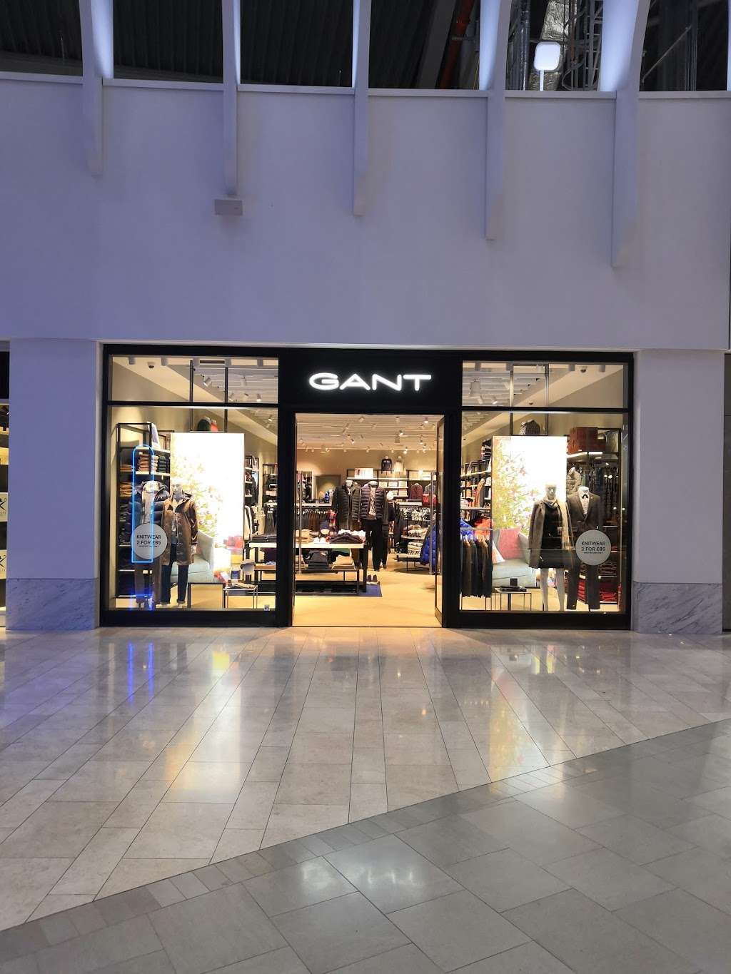 GANT | Unit 11.1.6, Peninsula Square, London SE10 0DX, UK | Phone: 020 3848 7170