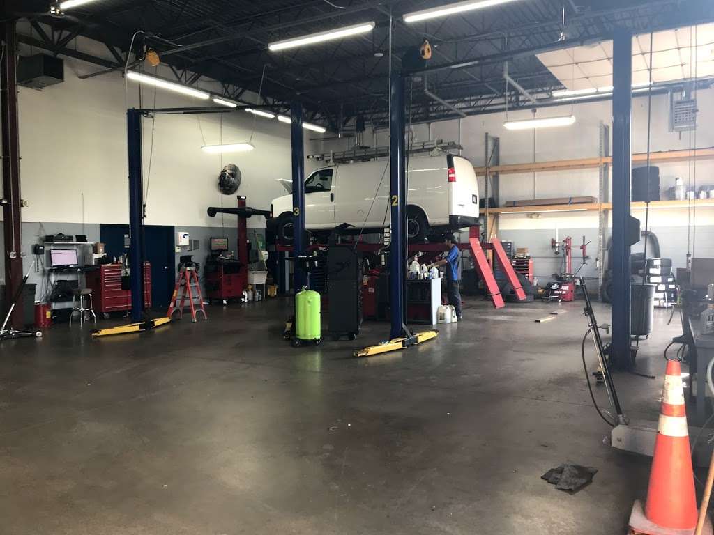 G&C Tire and Auto Service | 11707 Pump Station Way, Manassas, VA 20109, USA | Phone: (703) 365-9072