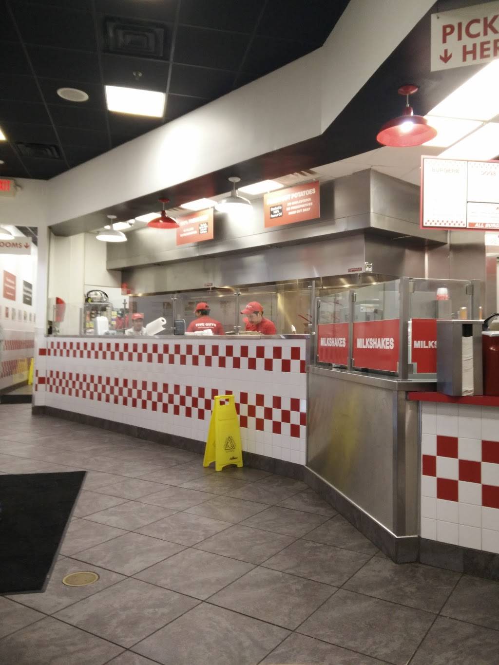 Five Guys | 1610 NJ-23, Wayne, NJ 07470, USA | Phone: (973) 633-0055