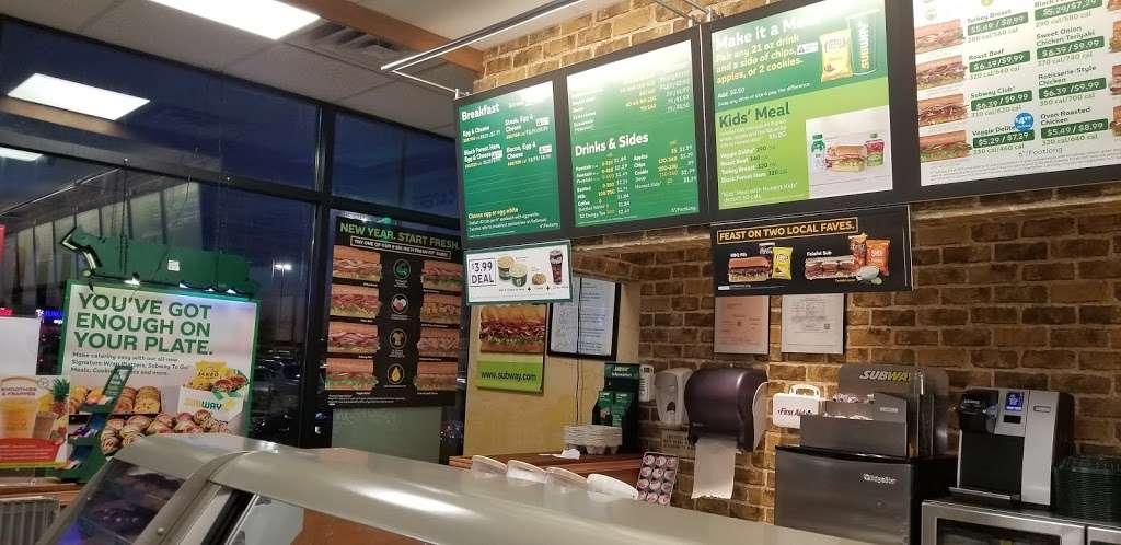 Subway | 815 Hutchinson River Pkwy, The Bronx, NY 10465 | Phone: (929) 777-9949